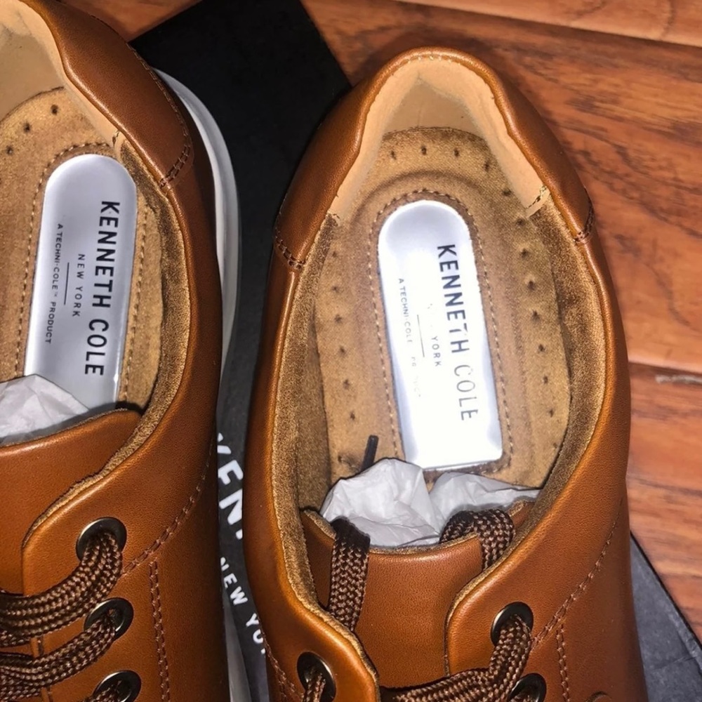 Kenneth Cole sneaker - Picture 2 of 5
